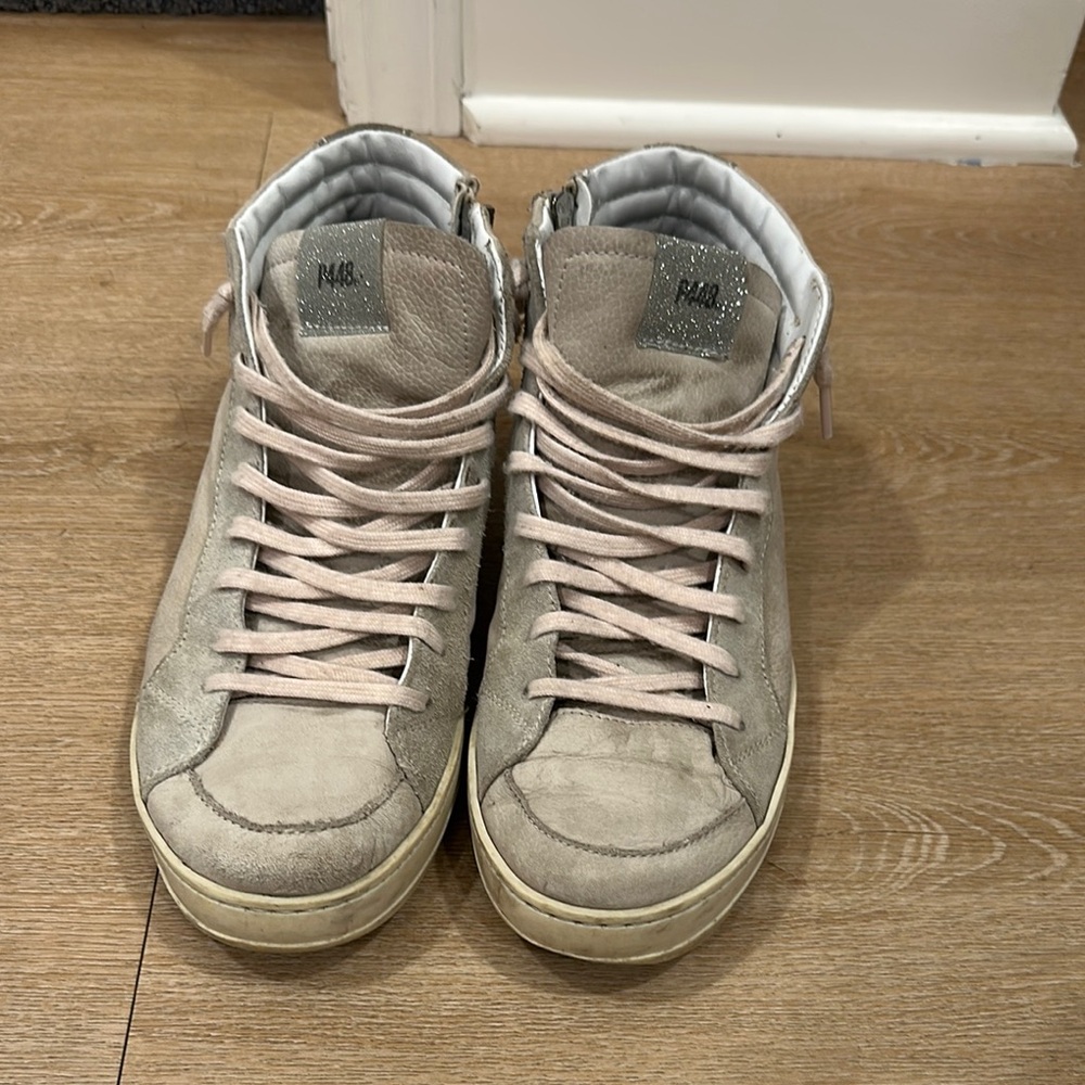 P448 Taupe Women's Sneakers- Size 9 (39)